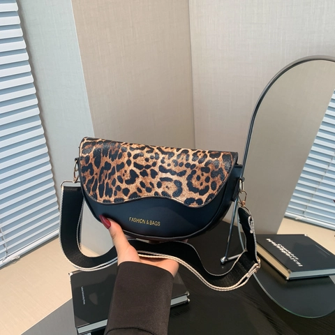 Damen Vintage PU Leder Satteltasche Breiter Gurt Leopardenmuster Geometrisch Schultertasche Casual Umhängetasche