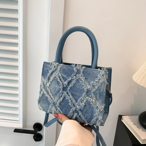 Women Rhombus Quilted Tote Bag Quality PU Leather Frayed Fringe Edges Handbag With Adjustable Strap Daily Crossbody Bag
