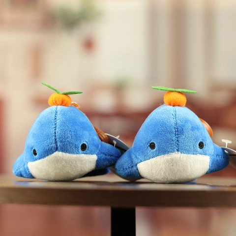 Süßer Wal Plüschtier Schlüsselanhänger Mit Orangefarbenem Kakis-Dekor Blau Weiß Meerestier Puppe Tasche Anhänger Geschenk
