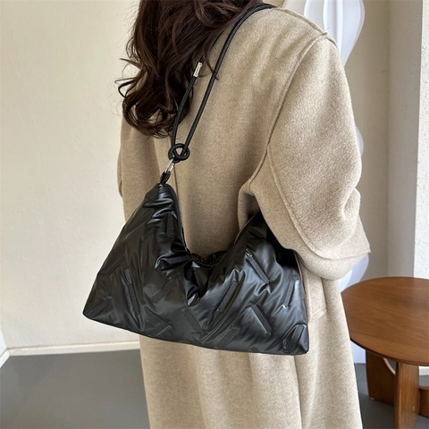 Women Fashion Metallic Quilted Puffer Shoulder Bag Large Capacity Solid Color Cotton Padded Tote Handbag Daily Casual Style