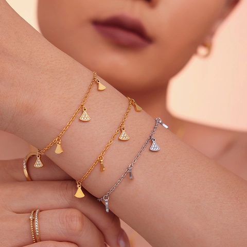 Juego de Joyas de Acero de Titanio con Circonita y Colgante de Abanico Collar de Serpiente y Pulsera con Dijes para Mujer