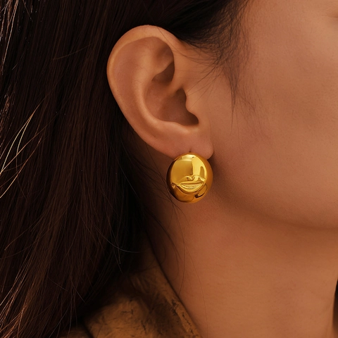 Roestvrijstalen Smile Lip Oorknopjes Artistiek 3D Reliëf Mond Ontwerp Hoogglans Goud Zilver Geometrische Sieraden Voor Vrouwen