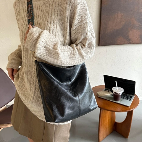 Vintage Grote Capaciteit PU Leer Tote Bag Voor Vrouwen Met Brede Etnische Stijl Borduurwerk Schouderriem Casual Tas
