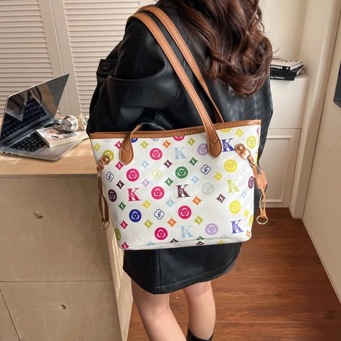 Borsa Tote da Donna di Grande Capacità in Pelle PU con Stampa Monogramma Borsa a Tracolla da Pendolare con Tracolla Regolabile