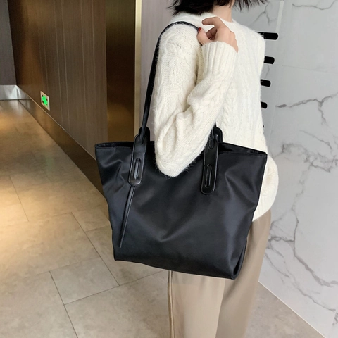 Women Large Capacity Nylon Tote Bag Minimalist Waterproof Office Commuting Shoulder Bag Solid Color Simple Handbag For Daily Work
