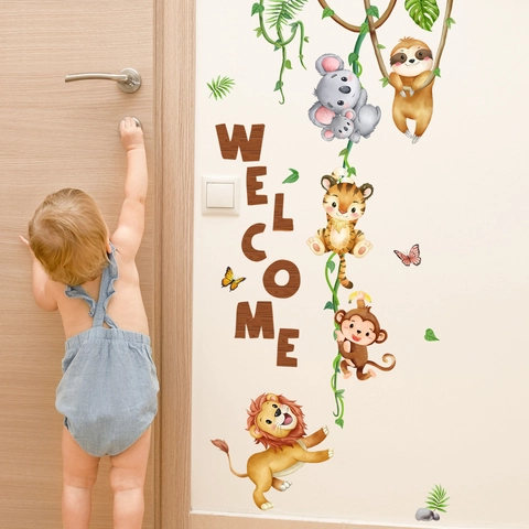 Cartoon Jungle Dieren Muurstickers Welcome Belettering PVC Verwijderbare Decals Kinderkamer Babykamer Deur Decoratie Esthetisch
