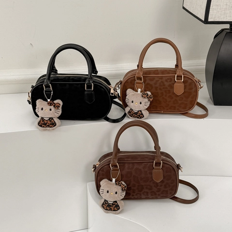 Borsa Boston Retrò Con Stampa Leopardata In Pelle PU Borsa A Tracolla A Cuscino Di Moda Con Ciondolo In Peluche