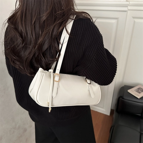 Damen Unterarmtasche Glänzendes PU Leder Schultertasche Mit Verstellbarer Goldschnalle Vintage Minimalistisch Baguette Handtasche