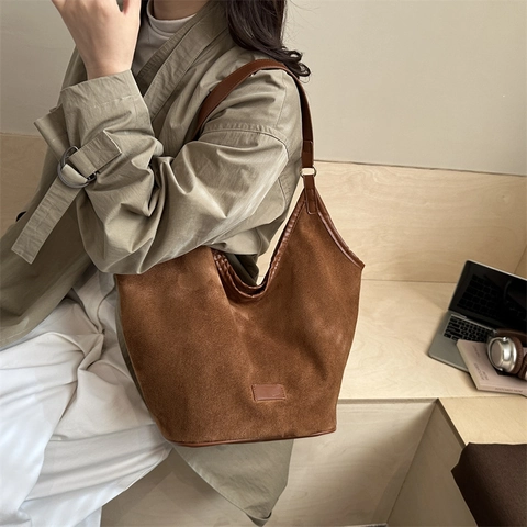 Women Large Capacity Tote Bag Suede PU Leather Vintage Hobo Shoulder Handbag For Commuting Daily Fashion Leopard Solid