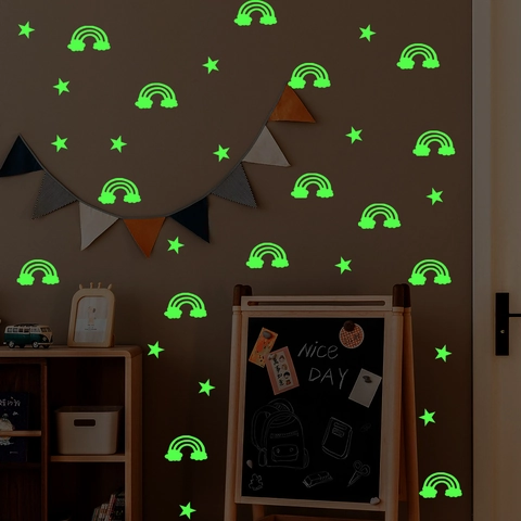 Autocollants Muraux Lumineux Arc-en-ciel Et Étoile Stickers PVC Auto-adhésifs Pour Chambre D'enfant Décoration De Maison