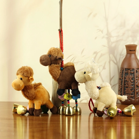 Pendentif En Peluche Chameau Jouet Avec Cloches En Métal Style Ethnique Poupée Animale Douce Pour Sac Porte-clés Décor