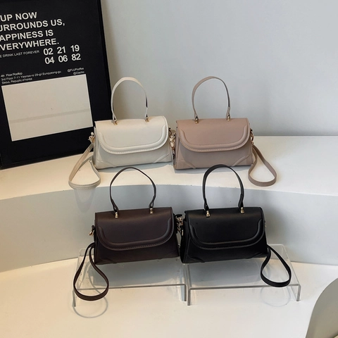 Bolso Cuadrado de Cuero PU Minimalista para Mujer Bolso de Hombro con Solapa de Moda para Uso Diario Bolso de Mensajero Moderno