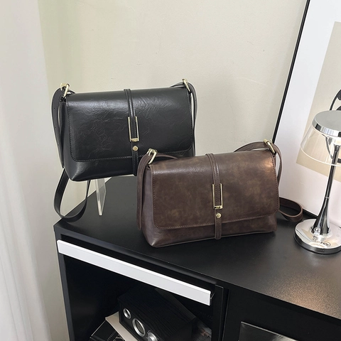 Damen Vintage PU Leder Schultertasche Retro Kleine Quadratische Umhängetasche Mit Metallschnalle Daily Casual Fashion Handtasche Für Damen