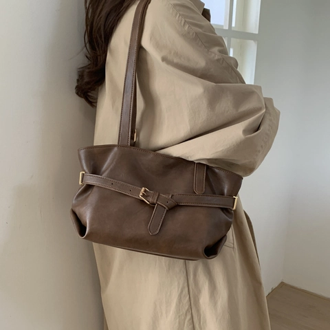 Vintage Minimalist PU Leather Tote Bag For Women Retro Solid Color Large Capacity Shoulder Bag With Belt Buckle Decor Commuter Handbag