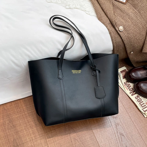 Damen Retro PU Leder Tote Bag Große Kapazität Urban Simple Umhängetasche Commuter Mode Handtasche Einfarbig Quadratische Tasche