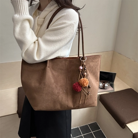 Retro Suede Tote Bag For Women Large Capacity Minimalist Shoulder Bag Solid Color Underarm Bag Fashion Commuter Handbag