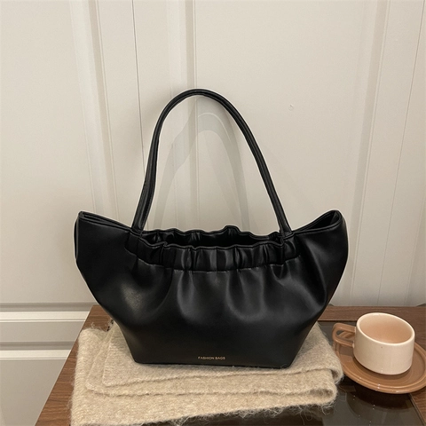 Pleated Shoulder Bag Soft PU Leather Large Capacity Hobo Cloud Tote For Women Daily Commute Retro Korean Style