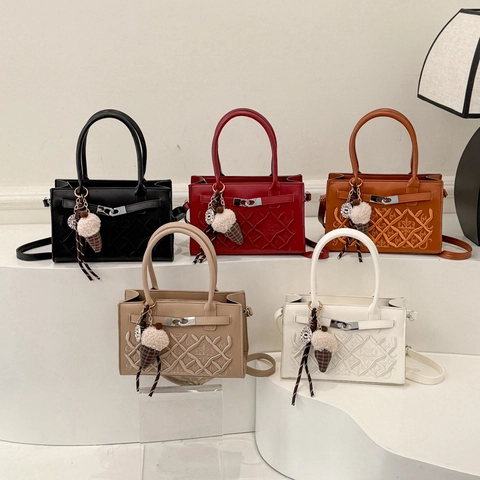 Sac à Main Vintage en Cuir PU pour Femme Avec Broderie et Serrure en Métal Sac à Poignée Classique Bandoulière Pour Usage Quotidien