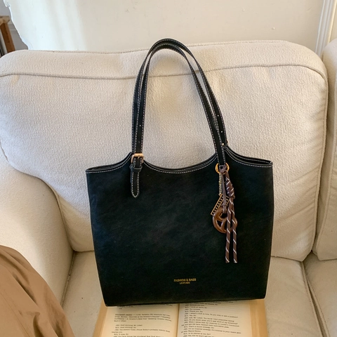 Sac Fourre-tout Femme Grande Capacité en Cuir PU Mat Sac à Bandoulière Minimaliste pour le Travail Avec Surpiqûres Contrastées