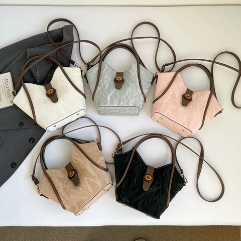 Damen Neuer Chinesischer Stil Eimertasche Große Kapazität PU Leder Faltenstruktur Handtasche Mit Innentasche Umhängetasche