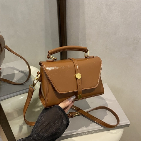 Bolso de Hombro Vintage de Cuero PU para Mujer Color Sólido Minimalista Casual Bolso Cuadrado de Bandoulière Hebilla Dorada