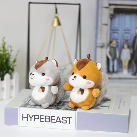 Porte-clés Peluche Écureuil Mignon Poupée Animal En Peluche Douce Pendentif Avec Broderie Gland Pour Sac À Dos Cadeau