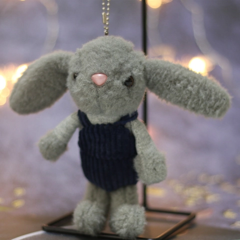 Süßer Plüsch Hase Schlüsselanhänger Langohr Kaninchen Stofftier Puppe Mit Cord Latzhose Tasche Anhänger