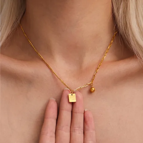 Collar Con Colgante Cuadrado Good Luck Acero Inoxidable Cadena Clip Asimétrica Chapado En Oro Joyería Moda Mujer