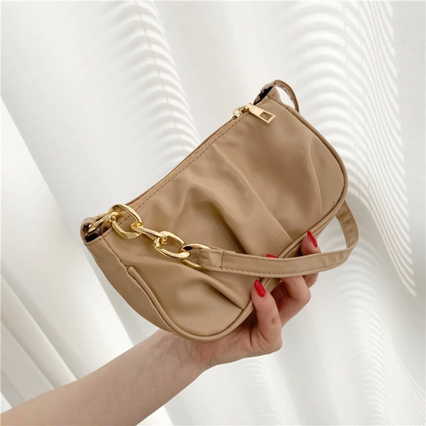 Bolso de Hombro Fruncido para Mujer Cadena Dorada Bolso de Axila de Cuero PU Bolso Baguette Color Sólido Elegante
