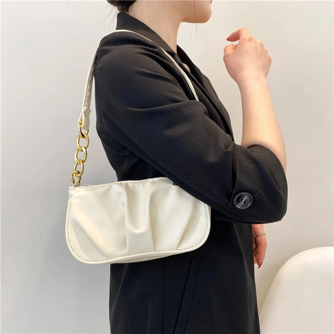 Bolso de Hombro Fruncido para Mujer Cadena Dorada Bolso de Axila de Cuero PU Bolso Baguette Color Sólido Elegante