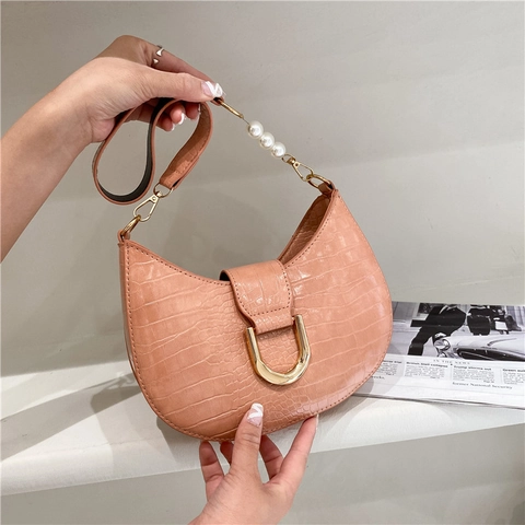 Women Crocodile Pattern Underarm Bag PU Leather Half Moon Saddle Bag Artificial Pearl Decoration Gold Buckle Shoulder Bag