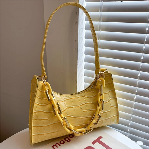 Women's French Retro Crocodile Pattern Shoulder Bag Thick Chain Decoration PU Leather Underarm Bag Fashion Baguette Bag