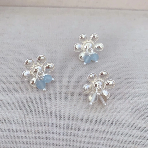 Boucles D'oreilles À Tige Fleur Exquise Niche Minimaliste Cuivre Avec Tige En Argent Sterling 925 Pour Femmes