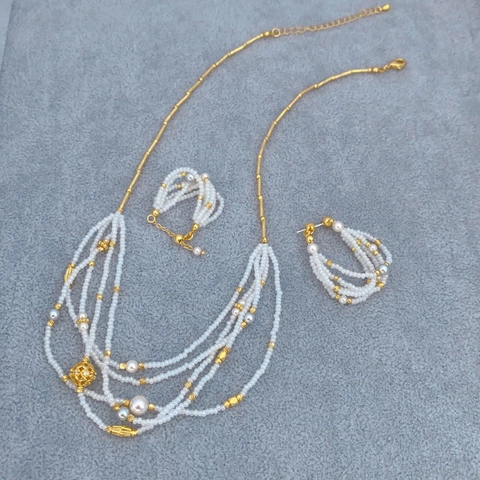 Vintage Etnische Meerlaagse Kunstparels Sieraden Ketting Oorbellen En Ring Verguld Koper