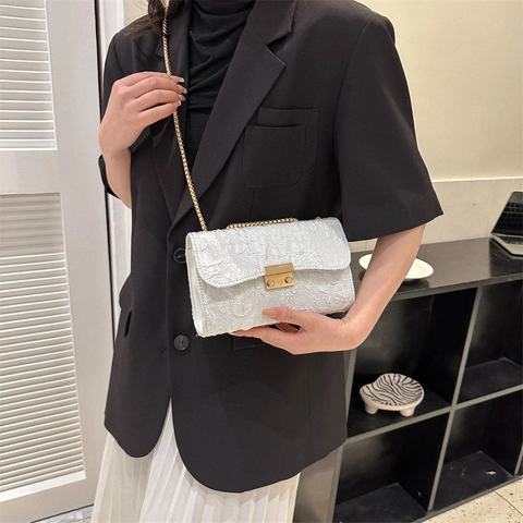 Women Pleated Shoulder Bag With Gold Chain Strap Small Square Crossbody Bag Elegant Minimalist Oxford Cloth