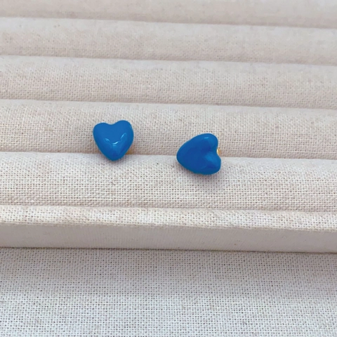 Enamel Heart Stud Earrings Gold Plated Copper With 925 Sterling Silver Earring Post Hammered Texture Vintage Retro Women