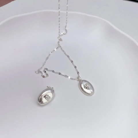 Vintage Roos Bloem 3D Reliëf Ovale Sieraden Koper Met 925 Sterling Zilveren Oorknopjes Voor Vrouwen Elegante Retro Stijl