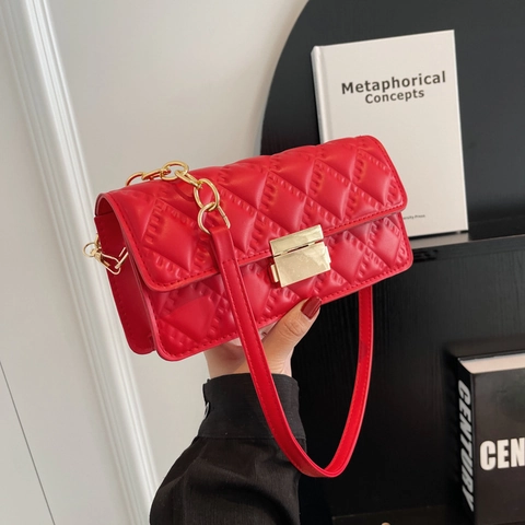 Women Quilted Diamond Pattern Shoulder Bag PU Leather Small Square Crossbody Bag With Gold Chain Strap Flap Bag Fashion