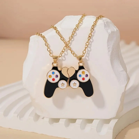 Collane Con Ciondolo Cuore Magnetico Controller Di Giochi Lega Smalto Cartone Animato Gioielli Amicizia Per Ragazzi Coppie