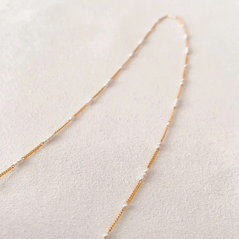 Collier Minimaliste En Laiton Plaqué Or 18K Avec Künstliche Perles D'Imitation Blanches Chaîne Fine Bijoux Élégants Pour Femmes Filles