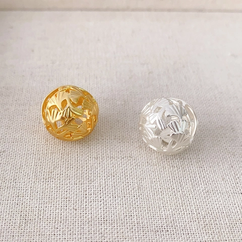 Hohlkugel Ohrringe Messing Vergoldet Ginkgo Blatt Muster Vintage Minimalistischer Schmuck Für Frauen