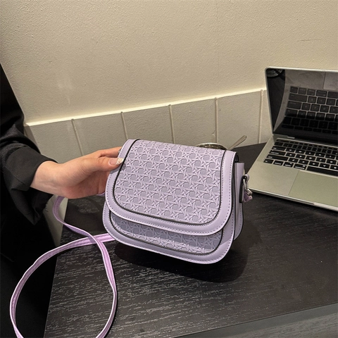 Women Vintage Woven Pattern Saddle Bag PU Leather Crossbody Shoulder Bag Small Square Flap Bag Minimalist Purse