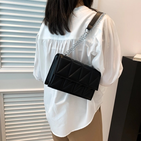 Mode Damen PU Leder Geometrische Steppung Schultertasche Quadrat Kette Umhängetasche Klappdeckel Täglich Messenger Bag