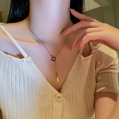 Collana A Y Con Quadrati Geometrici Intrecciati Acciaio Al Titanio Pendente A Barra Verticale Catena Clavicola Minimalista Donna