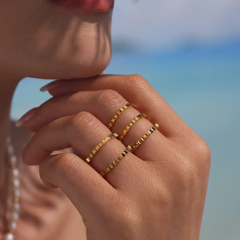 Minimalistische Geometrische Zahnrad Ringe Edelstahl Vergoldet Gezackte Kante Stapelschmuck Für Damen