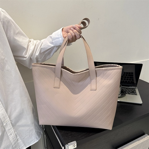 Borsa Tote Da Donna Pelle PU Grande Capacità Trapuntata Chevron Borsa A Spalla Pendolare Semplice Versatile