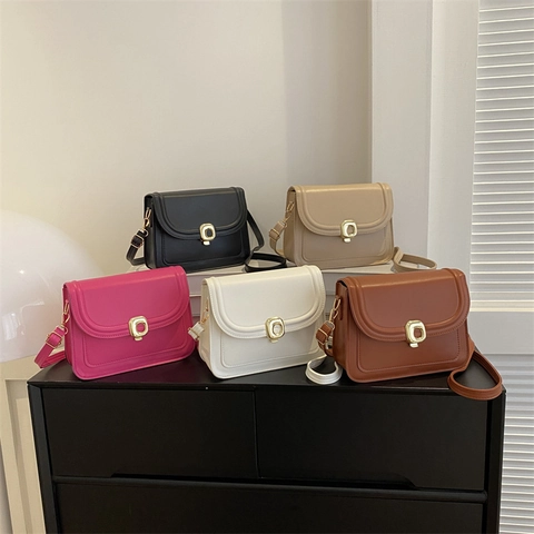 Vintage PU Leather Small Square Crossbody Bag With Gold Metal Lock Flap Minimalist Shoulder Bag For Women Daily Work