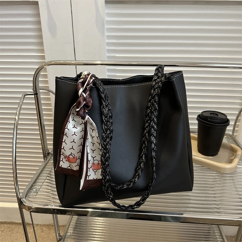 Γυναικεία Τσάντα Tote Μεγάλης Χωρητικότητας από Δέρμα PU Με Πλεκτή Λαβή Και Διακοσμητικό Μεταξωτό Μαντήλι Τσάντα Ώμου για Καθημερινή Χρήση