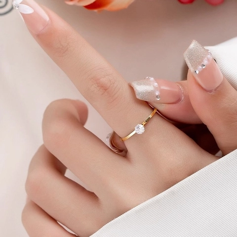 Minimalist Stainless Steel Six Prong Zirconia Ring For Women 18K Gold Plated Luxury Elegant Finger Ring Jewelry Daily Accessories