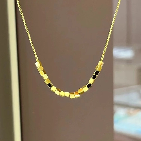 Collier À Perles Carrées Minimaliste Acier Inoxydable Plaqué Or Chaîne De Clavicule Géométrique Pour Femmes